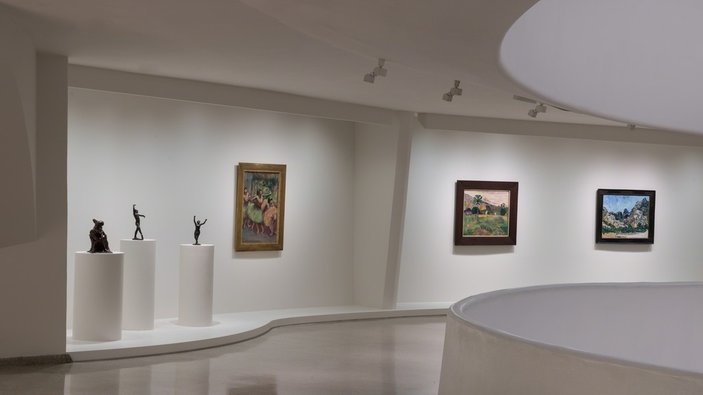 Installation view of "Visionaries: Creating a Modern Guggenheim" Installation view of "Visionaries: Creating a Modern Guggenheim"