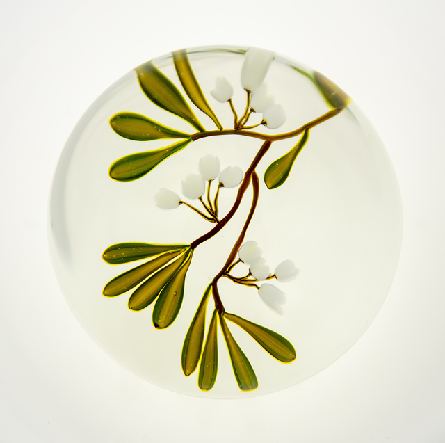 Paul Stankard, ‘White Flowers with Green Leaves Paperweight’, 1980, Modern Artifact
