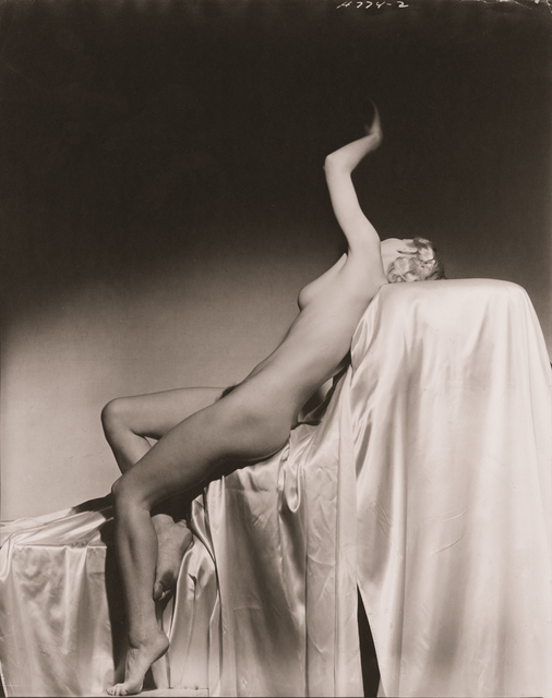 Horst P. Horst, ‘Lisa Fonssagrives’, 1940, Robert Klein Gallery