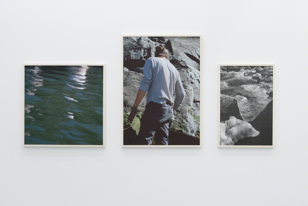 brise glace soleil blanc, 2016, exhibition view, Galerie Antoine Ertaskiran, © Paul Litherland. brise glace soleil blanc, 2016, exhibition view, Galerie Antoine Ertaskiran, © Paul Litherland.