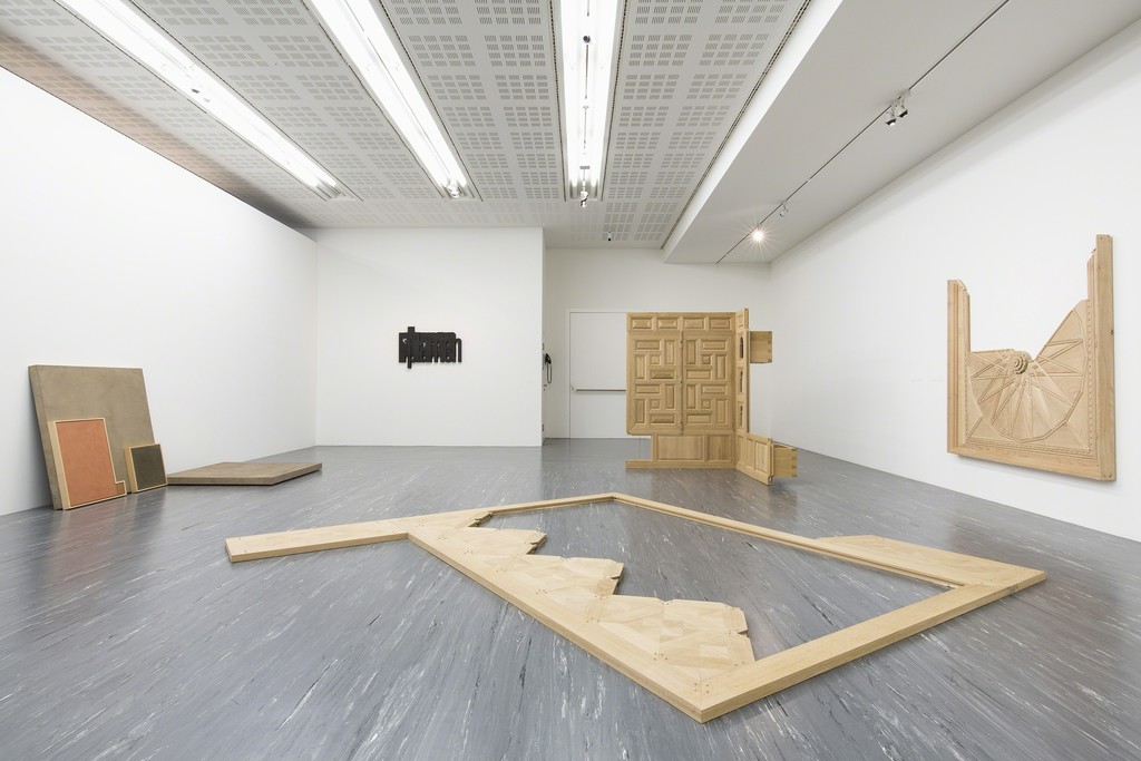 Exhibition view, Plamen Dejanoff, Foundation Requirements, 21er Haus
Photo: Sophie Thun, © Belvedere, Vienna Exhibition view, Plamen Dejanoff, Foundation Requirements, 21er Haus
Photo: Sophie Thun, © Belvedere, Vienna