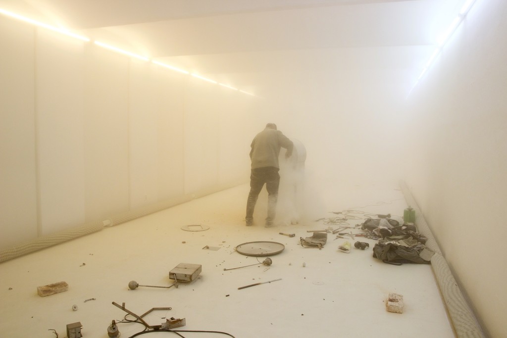 Opening, performance - Martin Zet Opening, performance - Martin Zet
