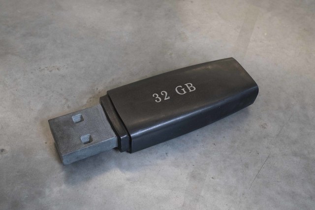 Olga Mikh Fedorova, ‘32 GB’, 2018, Sculpture, Granit, Tatjana Pieters