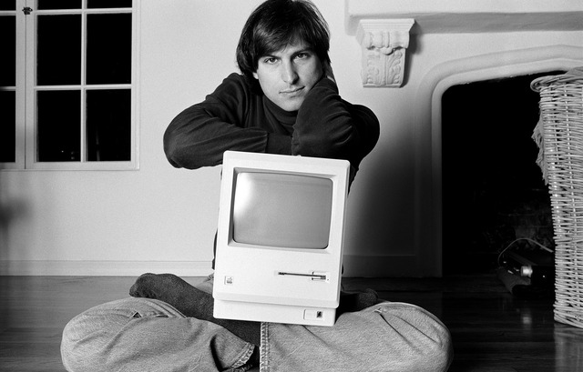Norman Seeff, ‘Steve Jobs (Mac On Lap)’, 1984, Mouche Gallery