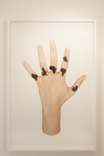 Mohamed El Baz, ‘Bricoler l’Incurable. Détails. Mano Negra’, 2015, Galerie Imane Farès