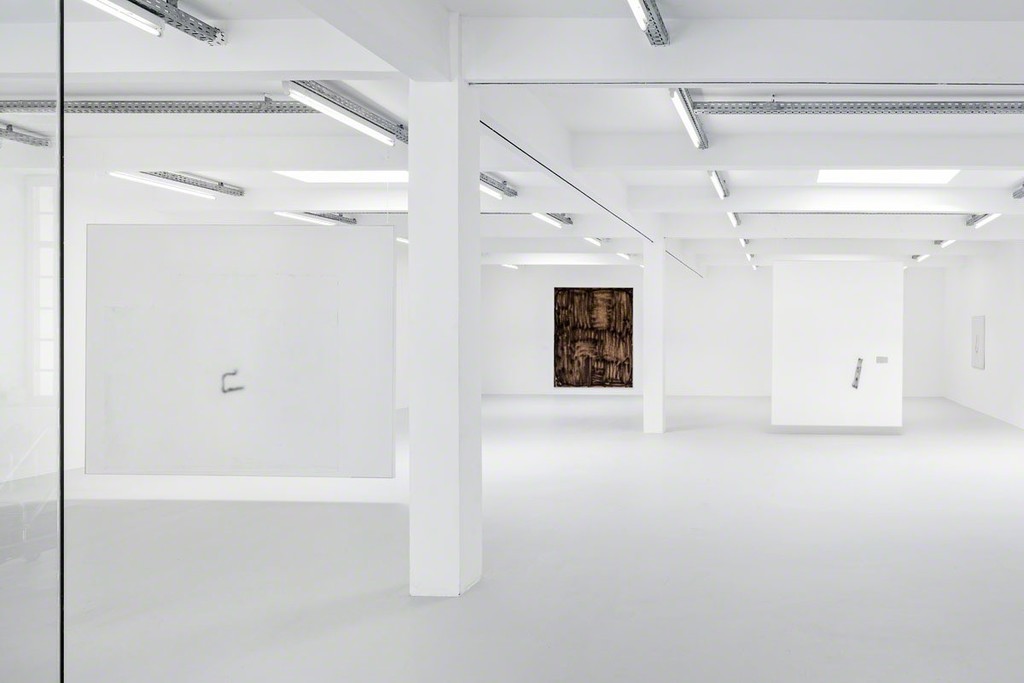 David Ostrowski “I want to die forever”, Kunstraum Innsbruck, 2015, installation view © David Ostrowski - Photo: Christian Vorhofer. Post Production: Hans-Georg Gaul. Courtesy Peres Projects, Berlin. David Ostrowski “I want to die forever”, Kunstraum Innsbruck, 2015, installation view © David Ostrowski - Photo: Christian Vorhofer. Post Production: Hans-Georg Gaul. Courtesy Peres Projects, Berlin.