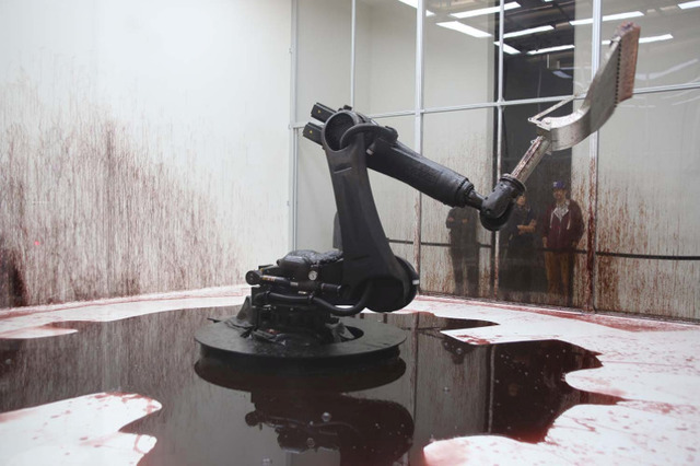 Sun Yuan &amp; Peng Yu 难自禁 Can�t Help Myself (2016