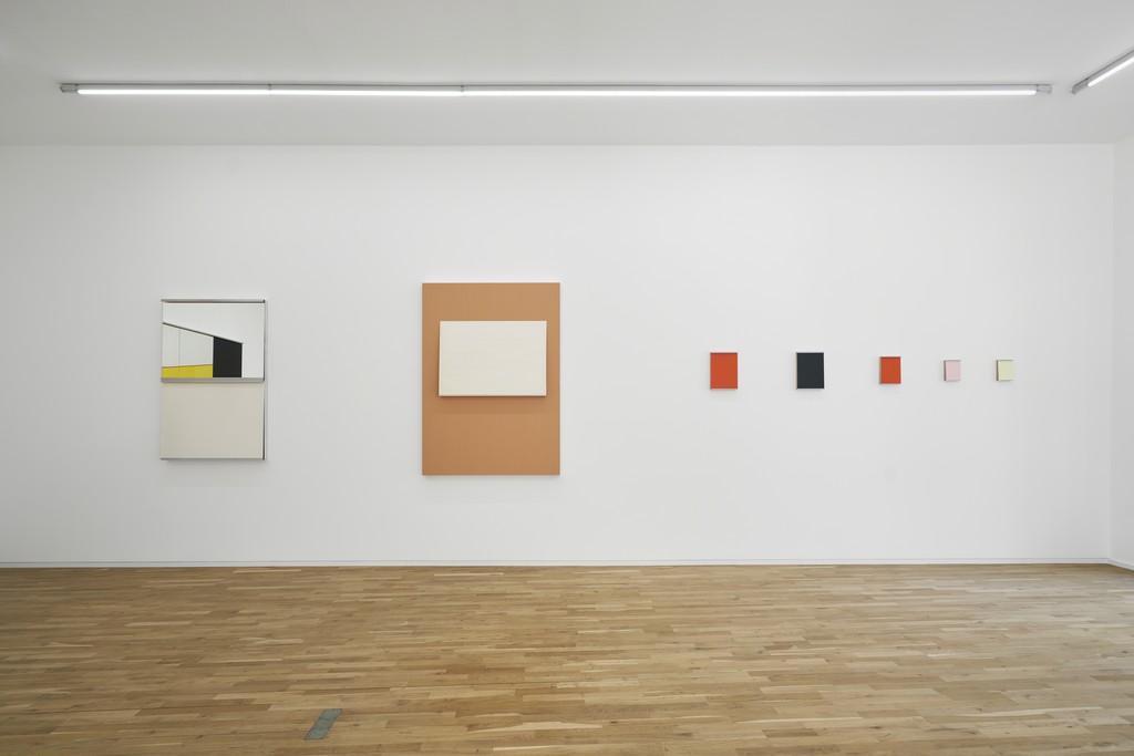 Imi Knoebel. Tafelbilder, exhibition view, Jahn und Jahn, 2019, © VG Bild-Kunst, Bonn, 2019 Imi Knoebel. Tafelbilder, exhibition view, Jahn und Jahn, 2019, © VG Bild-Kunst, Bonn, 2019