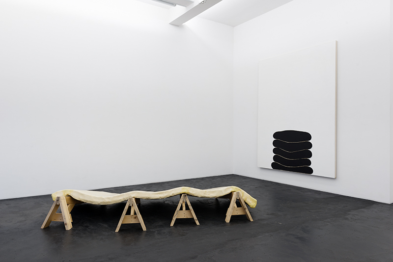 Gary Kuehn »Rational Procedures« | Black Paintings and 1960s Sculpture | Photo: Mischa Scherrer Gary Kuehn »Rational Procedures« | Black Paintings and 1960s Sculpture | Photo: Mischa Scherrer
