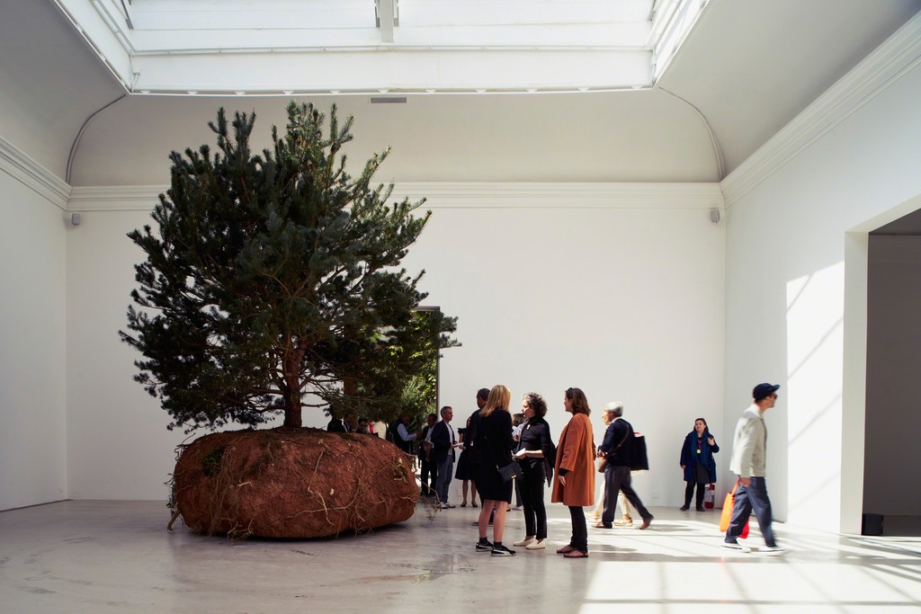 Photo by Alex John Beck for Artsy.
Photo by Alex John Beck for Artsy.