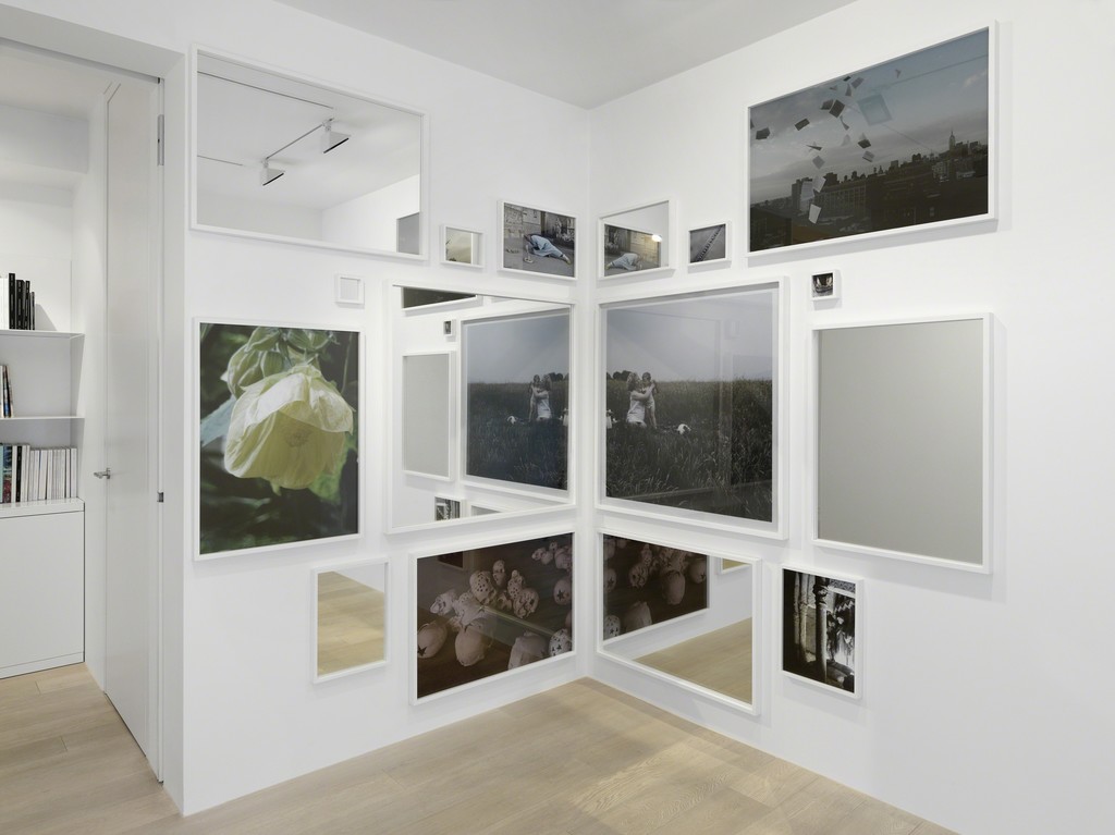 All artworks © Studio lost but found/Douglas Gordon/VG Bild-Kunst, Bonn, 2016. Courtesy Gagosian. Installation photography: Annik Wetter. All artworks © Studio lost but found/Douglas Gordon/VG Bild-Kunst, Bonn, 2016. Courtesy Gagosian. Installation photography: Annik Wetter.