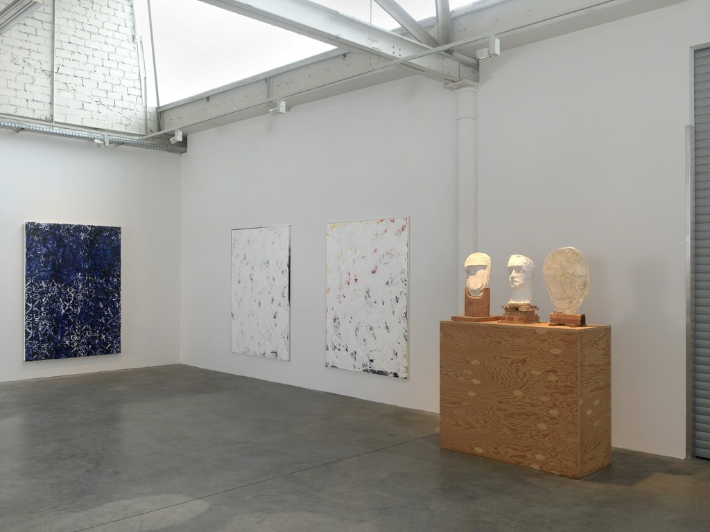 Angel Otero // Chris Succo // Thomas Houseago
Courtesy David Achenbach Projects // Photographer Achim Kukulies, Düsseldorf Angel Otero // Chris Succo // Thomas Houseago
Courtesy David Achenbach Projects // Photographer Achim Kukulies, Düsseldorf