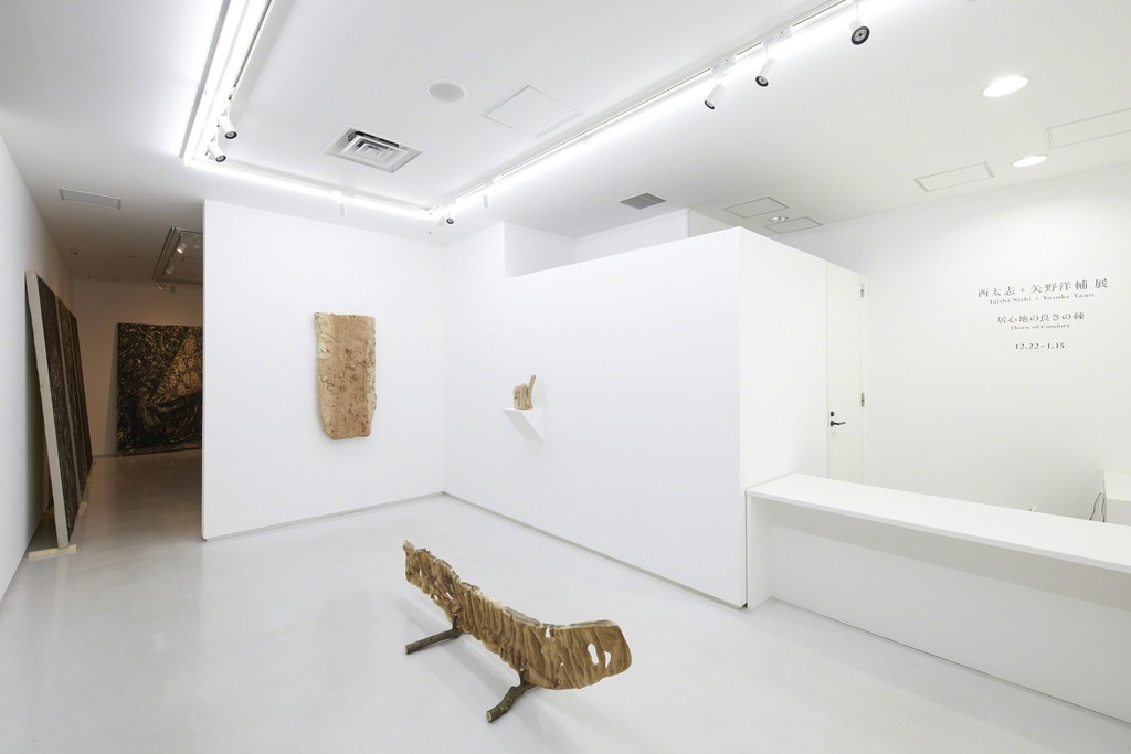 Installation view from “Thorn of Comfort” 8/ ART GALLERY/ Tomio Koyama Gallery, 2017 ©Tomio Koyama Gallery, photo by Kenji Takahashi Installation view from “Thorn of Comfort” 8/ ART GALLERY/ Tomio Koyama Gallery, 2017 ©Tomio Koyama Gallery, photo by Kenji Takahashi
