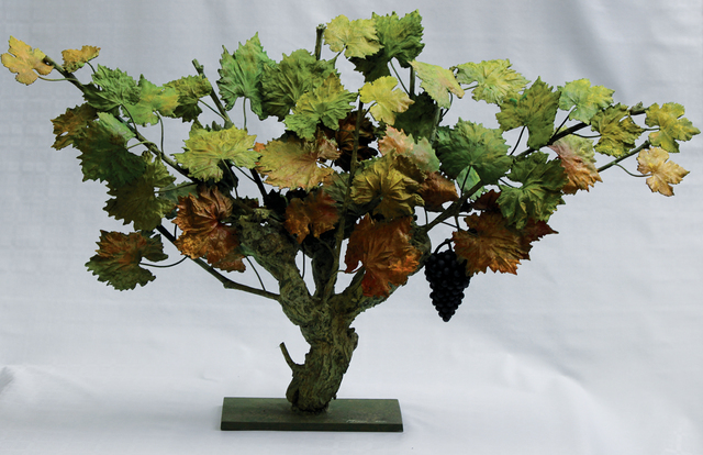 Rafael Muyor, ‘ autumn strain’, 2019, Sculpture, Bronze, Galería Marita Segovia