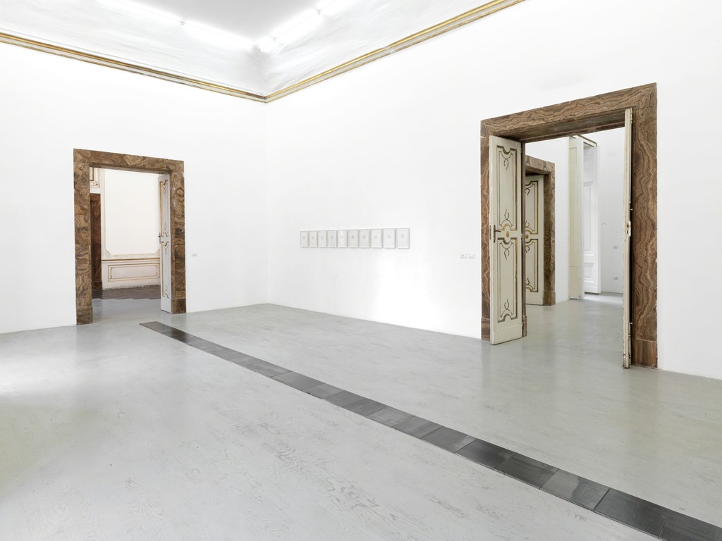 Carl Andre - partial view of the exhibition - September 2013 - Galleria Alfonso Artiaco, Napoli Carl Andre - partial view of the exhibition - September 2013 - Galleria Alfonso Artiaco, Napoli