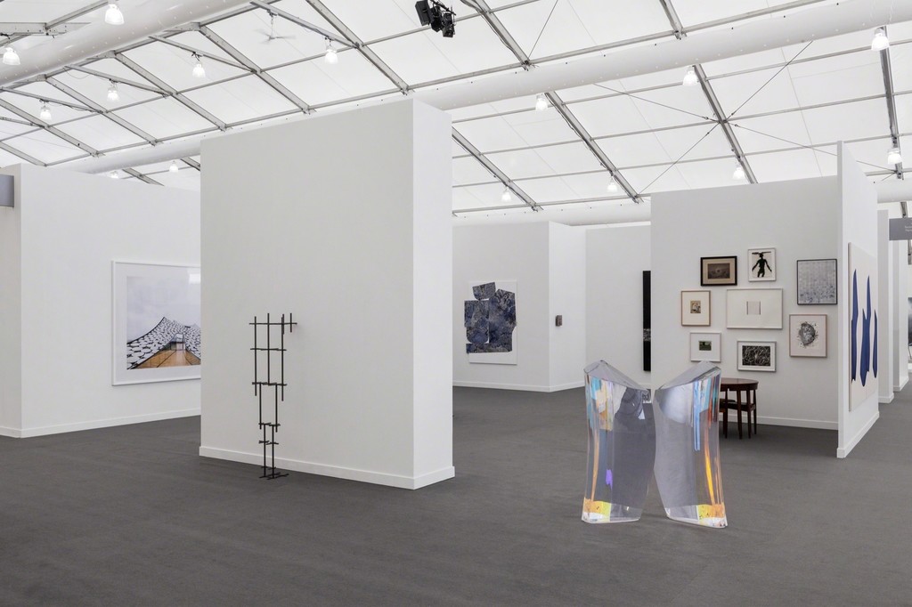 Sean Kelly at Frieze New York 2018, Stand B9
May 4 - 6, 2018
Photography: Sebastiano Pellion di Persano
Courtesy: Sean Kelly, New York Sean Kelly at Frieze New York 2018, Stand B9
May 4 - 6, 2018
Photography: Sebastiano Pellion di Persano
Courtesy: Sean Kelly, New York