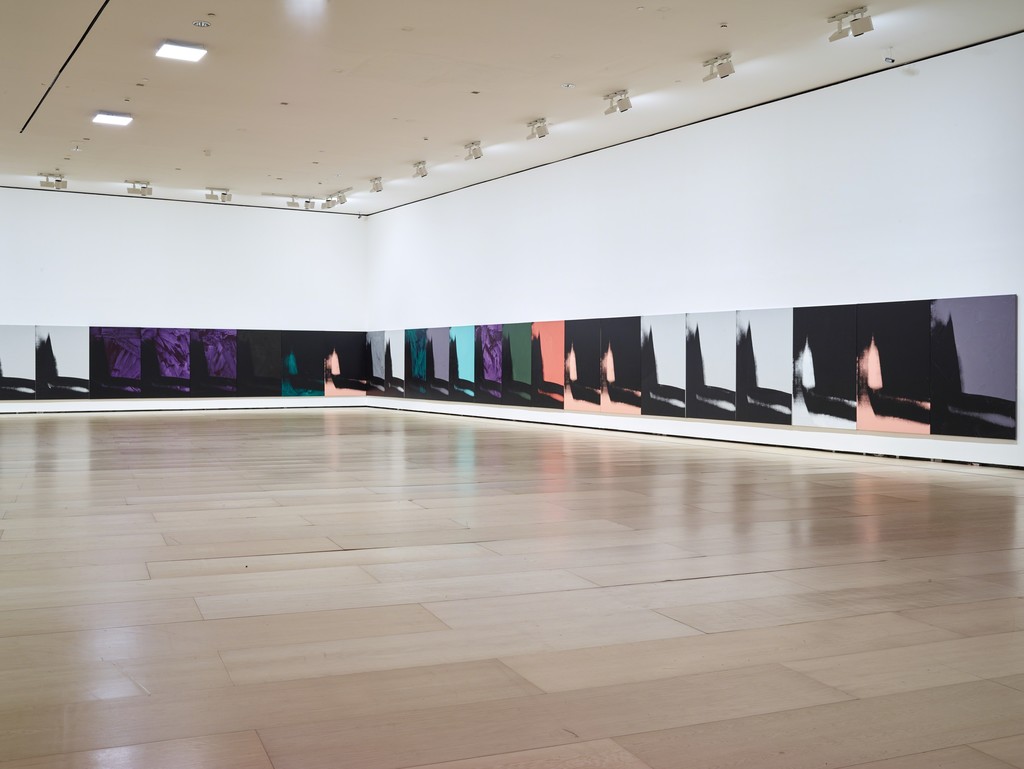 Andy Warhol, Shadows (1978–79). Installation view at Dia: Beacon, New York. © The Andy Warhol Foundation for the Visual Arts, Inc. / VEGAP Photo: Bill Jacobson Andy Warhol, Shadows (1978–79). Installation view at Dia: Beacon, New York. © The Andy Warhol Foundation for the Visual Arts, Inc. / VEGAP Photo: Bill Jacobson