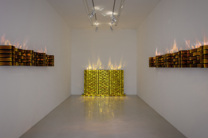 View of the exhibition 'Oracles' by Jean-Michel Othoniel at Perrotin Paris. Courtesy of the artist and Perrotin. Photo Claire Dorn. View of the exhibition 'Oracles' by Jean-Michel Othoniel at Perrotin Paris. Courtesy of the artist and Perrotin. Photo Claire Dorn.