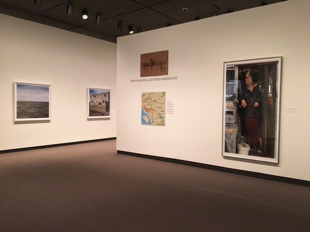 Installation view of "Discarded: Photographs by Anthony Hernandez" at Amon Carter Museum of American Art, Fort Worth (2016) Installation view of "Discarded: Photographs by Anthony Hernandez" at Amon Carter Museum of American Art, Fort Worth (2016)