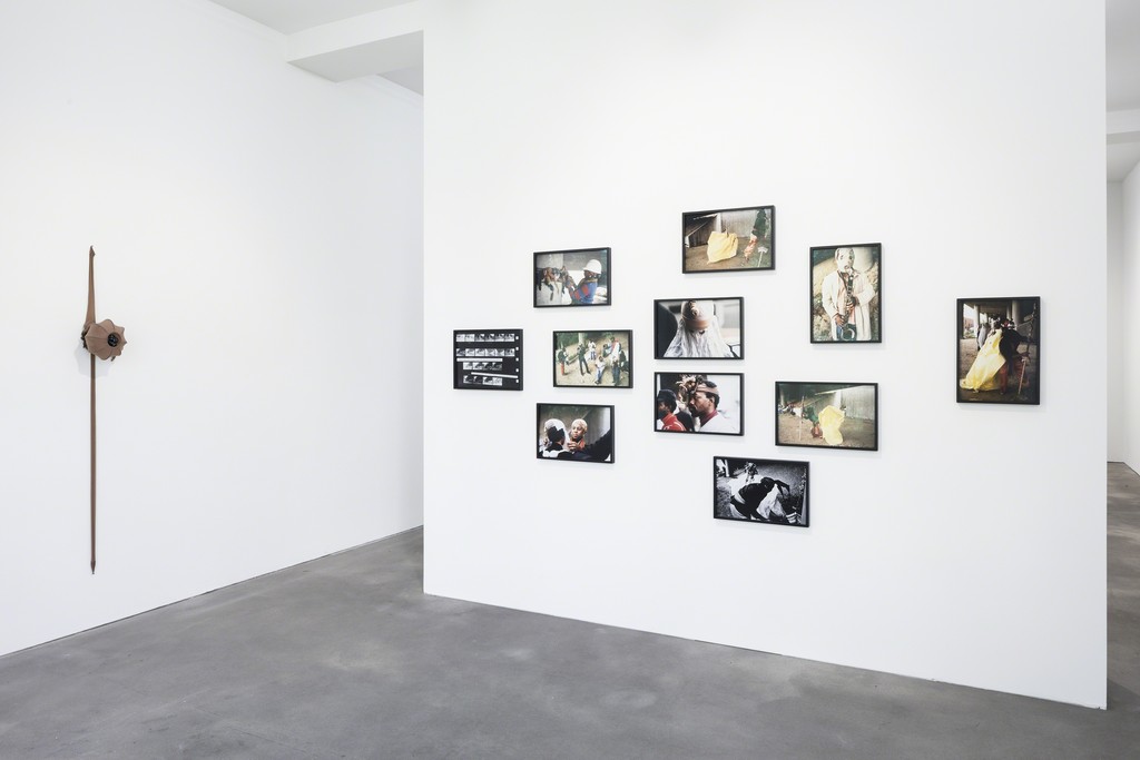 Installation view, Senga Nengudi, Sprüth Magers, Berlin, April 28 - September 8, 2018;
Photography: Timo Ohler, Courtesy of the Artist, Sprüth Magers, Thomas Erben Gallery, New York and Lévy Gorvy Gallery, New York and London Installation view, Senga Nengudi, Sprüth Magers, Berlin, April 28 - September 8, 2018;
Photography: Timo Ohler, Courtesy of the Artist, Sprüth Magers, Thomas Erben Gallery, New York and Lévy Gorvy Gallery, New York and London