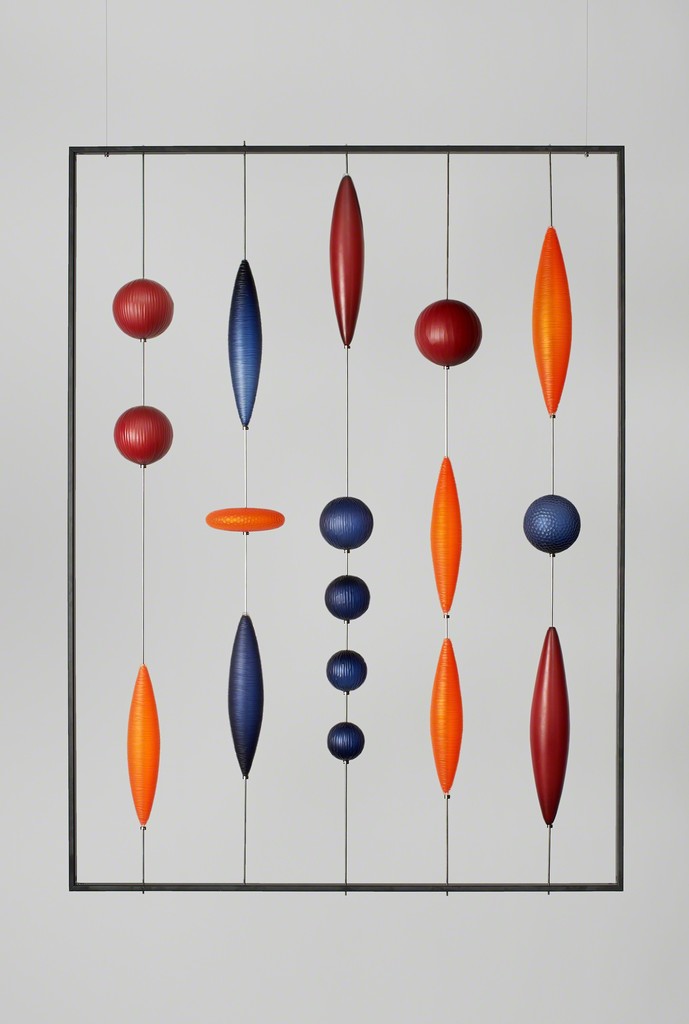 "Equilibrium in Violet", One-off, 2014.
Monica Guggisberg (1955) and Philip Baldwin (1947).
Glass and metal. 120 x 90 cm
"Equilibrium in Violet", One-off, 2014.
Monica Guggisberg (1955) and Philip Baldwin (1947).
Glass and metal. 120 x 90 cm