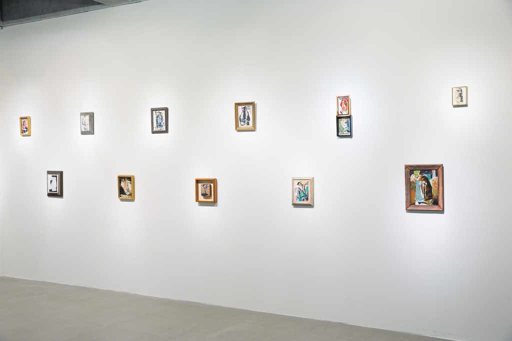 Installation view of "Effusive Vitality: Chuang Che Retrospective" at Taipei Fine Arts Museum, 2015-2016 © Taipei Fine Arts Museum Installation view of "Effusive Vitality: Chuang Che Retrospective" at Taipei Fine Arts Museum, 2015-2016 © Taipei Fine Arts Museum