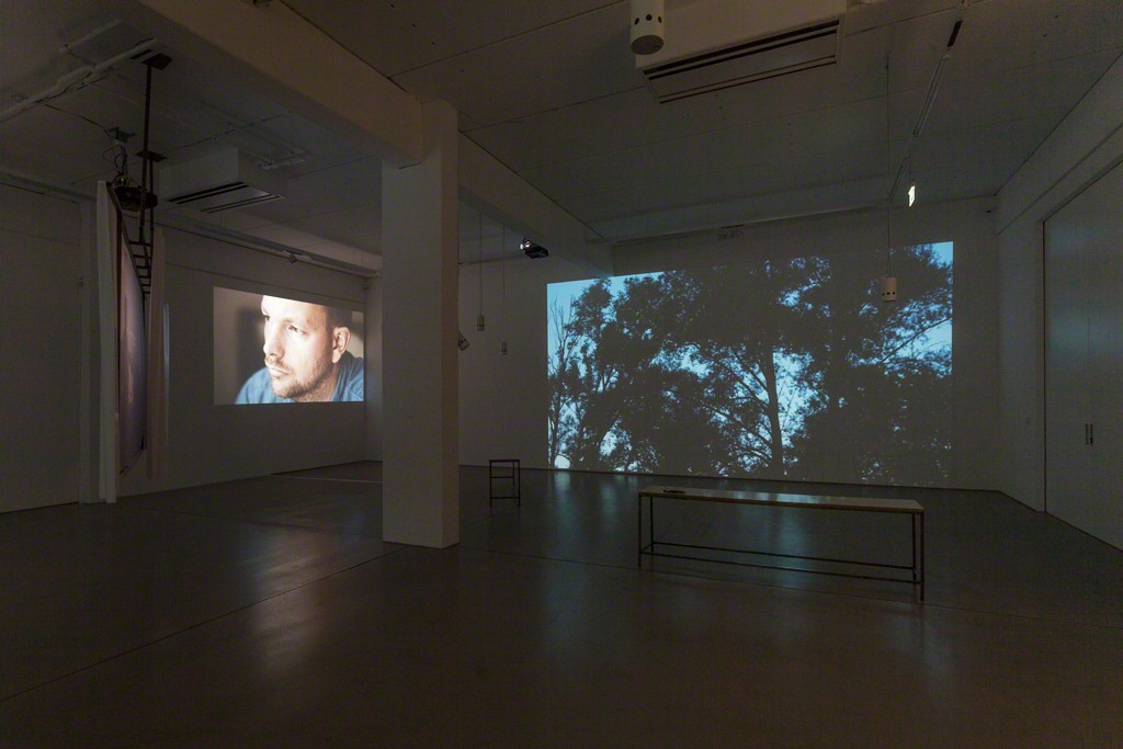 Installation view NARRATION by Thomas Taube, 6-channel video installation © Thomas Taube, photo: Dotgain.info Installation view NARRATION by Thomas Taube, 6-channel video installation © Thomas Taube, photo: Dotgain.info