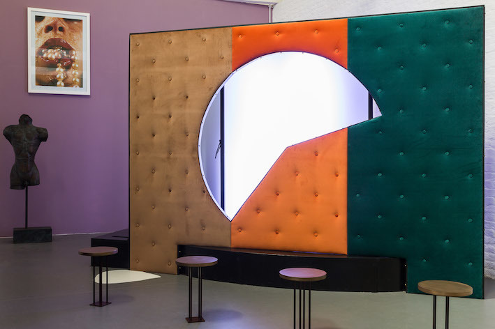 Than Hussein Clark
Exhibition view The Violet Crab
DRAF David Roberts Art Foundation, London 2015
Photo: Mark Blower Than Hussein Clark
Exhibition view The Violet Crab
DRAF David Roberts Art Foundation, London 2015
Photo: Mark Blower