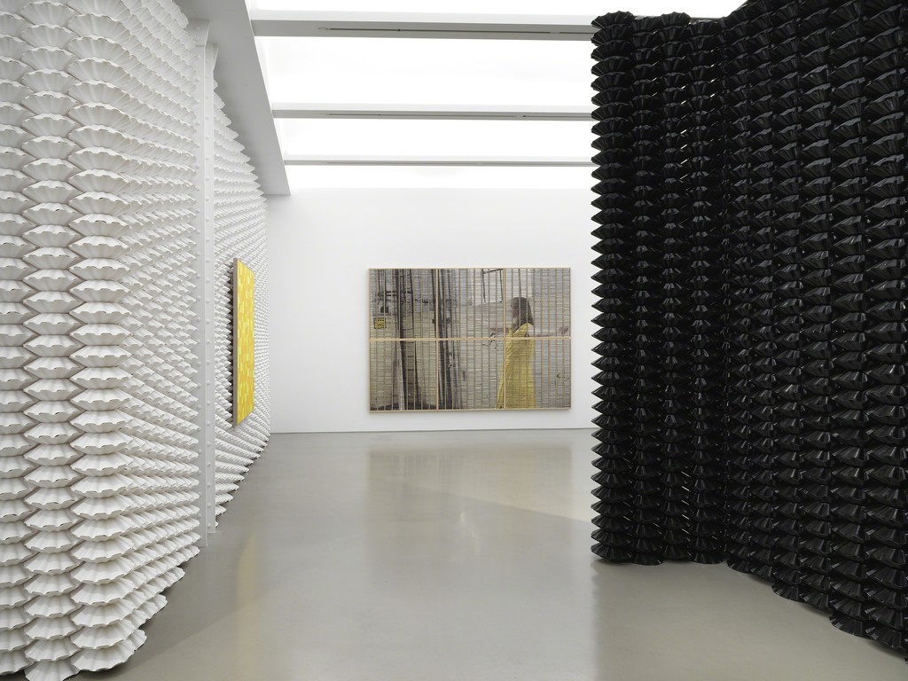 Installation view of Gregor Hildebrant: In meiner Wohnung
gibt es viele Zimmer
Photo by Dario Lasagni. Courtesy of the artist and Perrotin. Installation view of Gregor Hildebrant: In meiner Wohnung
gibt es viele Zimmer
Photo by Dario Lasagni. Courtesy of the artist and Perrotin.