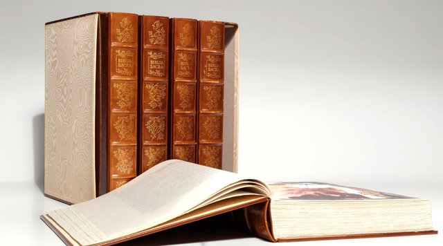 Salvador Dalí, ‘Biblia Sacra’, 1967, Heritage Auctions