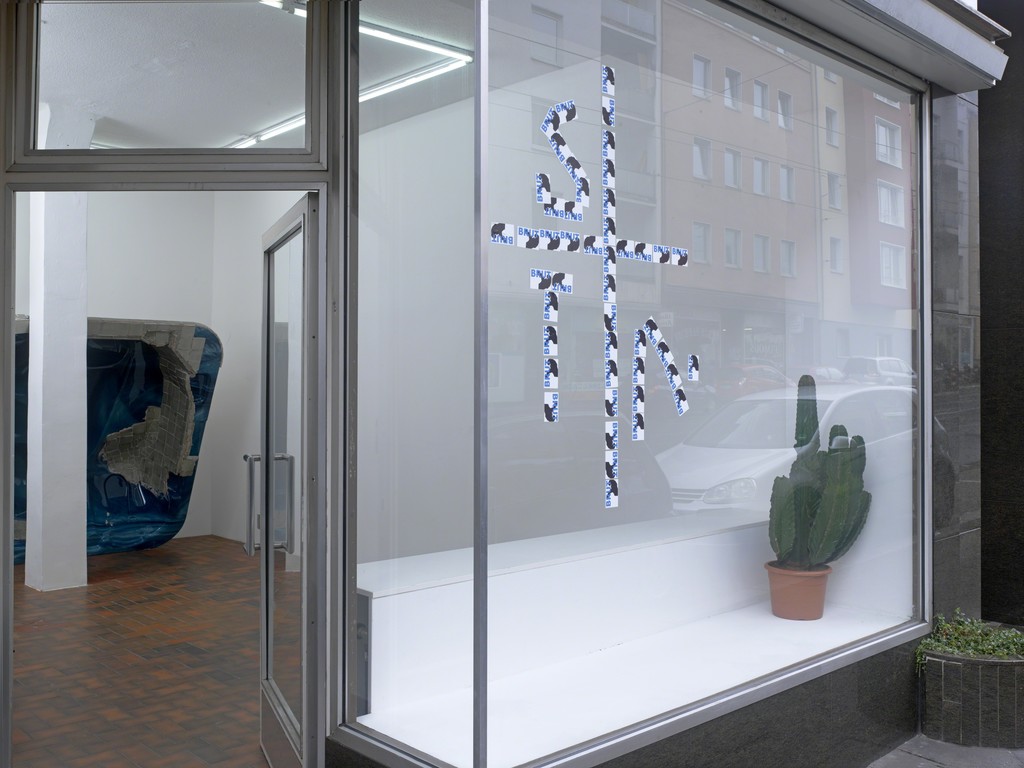 Matias Faldbakken (2015). Courtesy Capri, Düsseldorf. Photographer Achim Kukulies, Düsseldorf. Matias Faldbakken (2015). Courtesy Capri, Düsseldorf. Photographer Achim Kukulies, Düsseldorf.