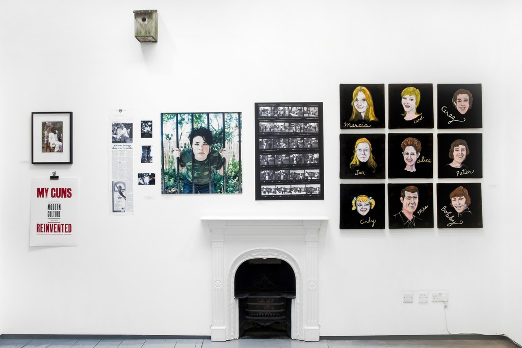 Installation at Paul Stolper Gallery - Factual Nonsense -
June 21, 2013 - August 31, 2013 Installation at Paul Stolper Gallery - Factual Nonsense -
June 21, 2013 - August 31, 2013