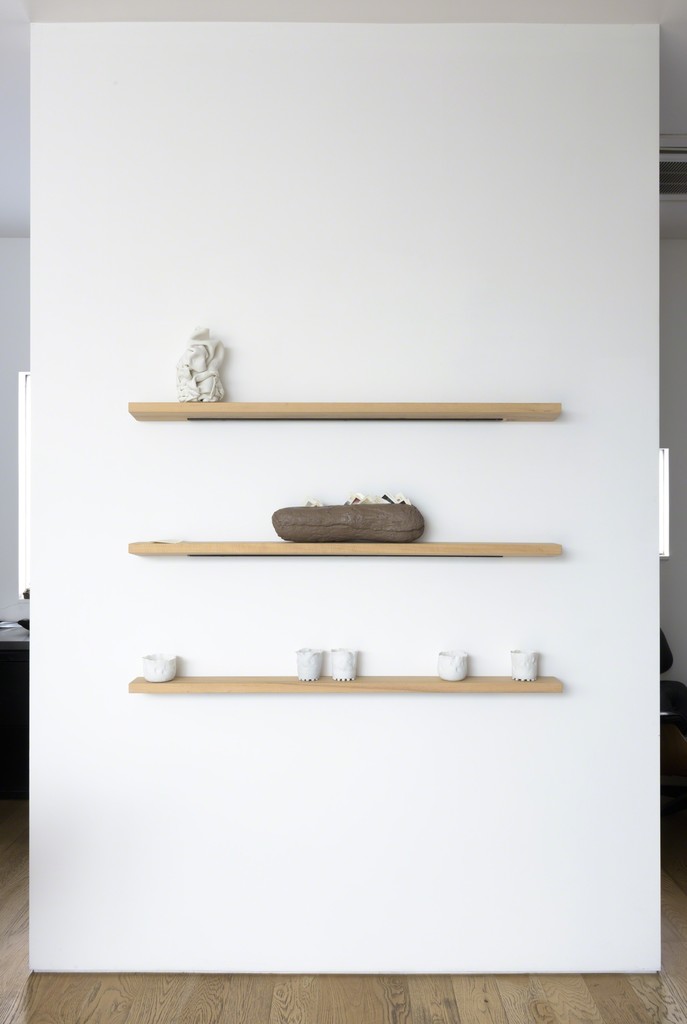 Installation view of "Ben Buswell | Mineo Mizuno" Samuel Freeman, 2016. Installation view of "Ben Buswell | Mineo Mizuno" Samuel Freeman, 2016.