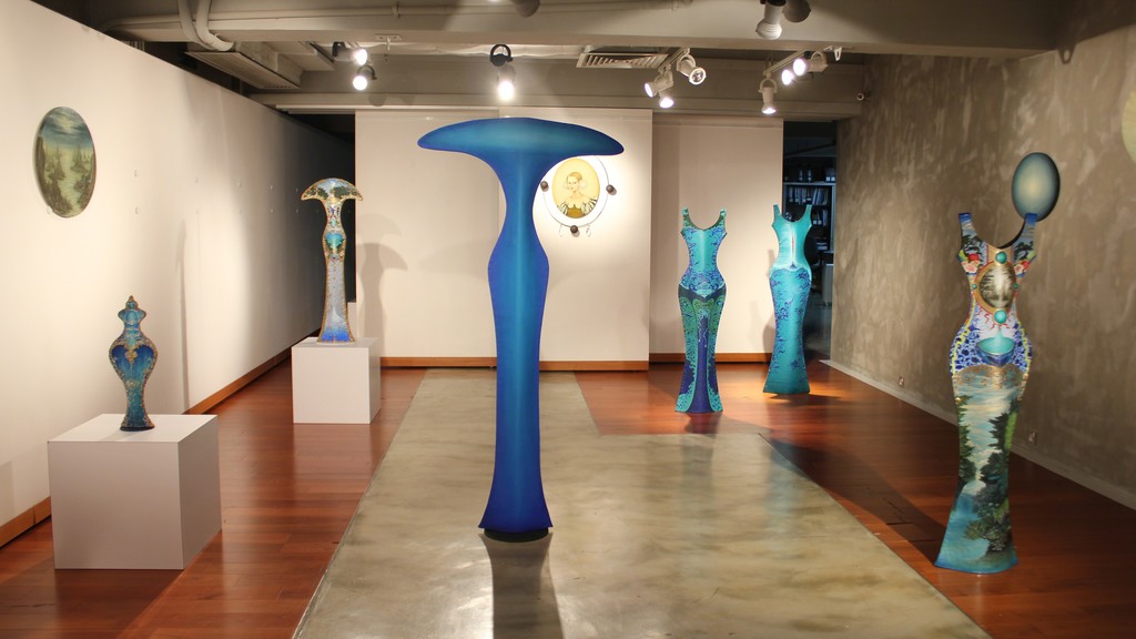 Metamorphosis Exhibition view at Mur Nomade, Hong Kong Metamorphosis Exhibition view at Mur Nomade, Hong Kong