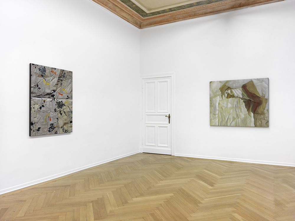 Installation view. Marina Cruz "Mend and Amends", A3, Berlin, Germany. November 25 - December 20, 2016. Photo: Bernd Borchardt Installation view. Marina Cruz "Mend and Amends", A3, Berlin, Germany. November 25 - December 20, 2016. Photo: Bernd Borchardt
