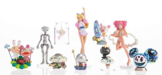 takashi murakami figures