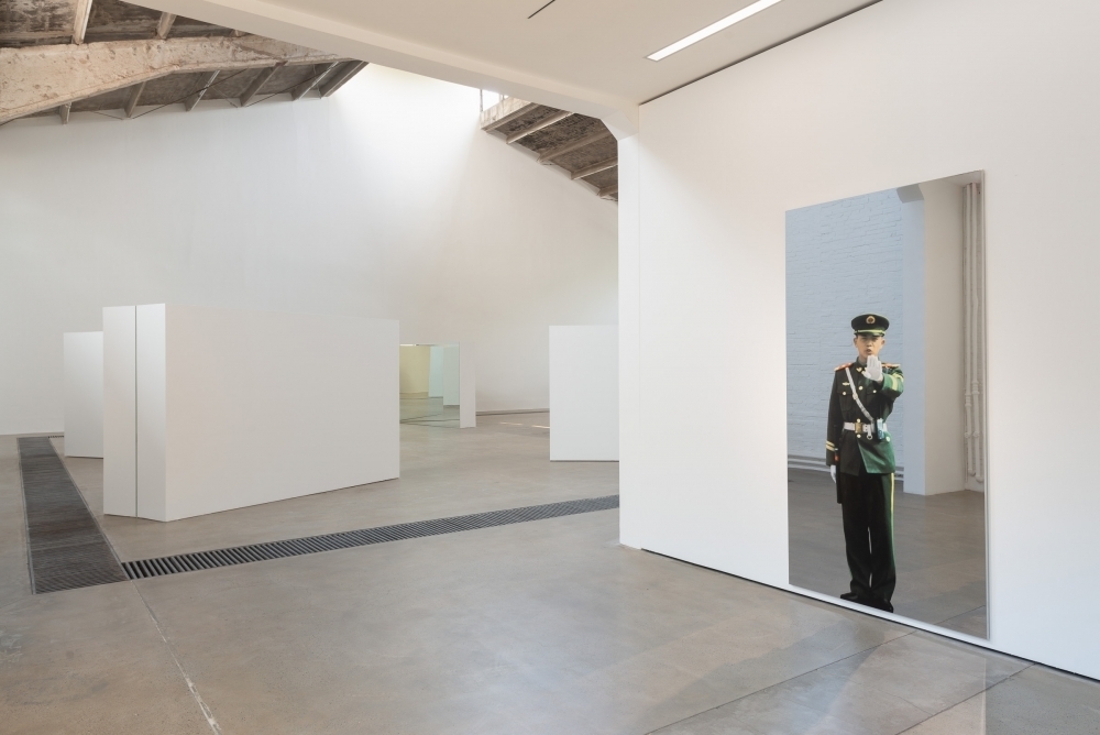 Michelangelo Pistoletto, OLTRE LO SPECCHIO, exhibition view GALLERIA CONTINUA, Beijing. Ph Oak Taylor Smith Michelangelo Pistoletto, OLTRE LO SPECCHIO, exhibition view GALLERIA CONTINUA, Beijing. Ph Oak Taylor Smith