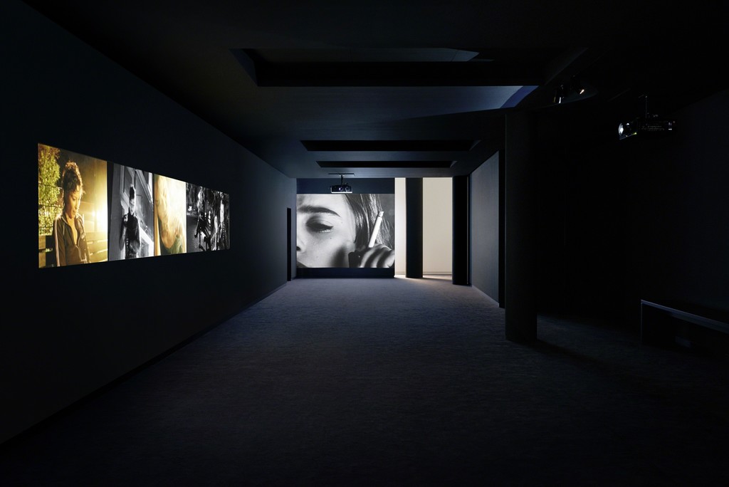 Femme d'Anvers en Novembre 2008 copyright Chantal Akerman,Copyright Christian Kain, Courtesy Fondation Louis Vuitton Femme d'Anvers en Novembre 2008 copyright Chantal Akerman,Copyright Christian Kain, Courtesy Fondation Louis Vuitton