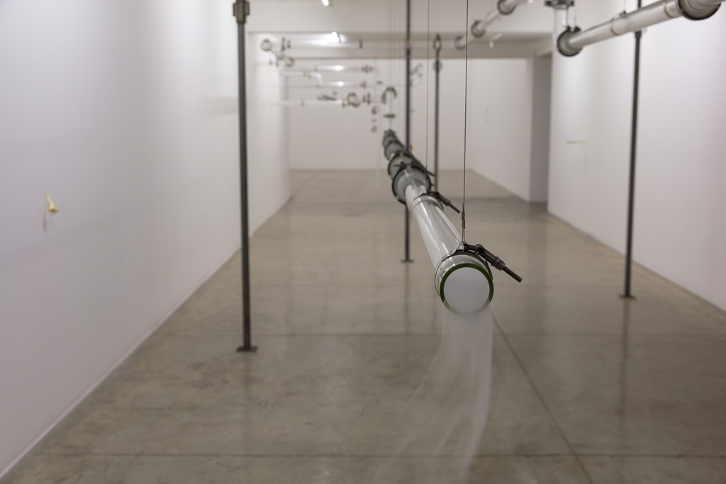 Laura Vinci -- Morro Mundo -- exhibition view -- Galeria Nara Roesler | São Paulo, 2018 -- photo Everton Ballardin © courtesy of the artist and Galeria Nara Roesler Laura Vinci -- Morro Mundo -- exhibition view -- Galeria Nara Roesler | São Paulo, 2018 -- photo Everton Ballardin © courtesy of the artist and Galeria Nara Roesler
