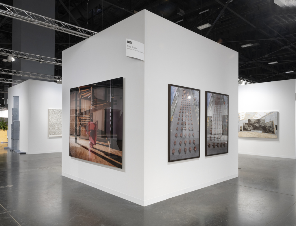 Galeria Nara Roesler, booth B10, Art Basel Galleries Sector, 2019 – photo © Adam Reich – courtesy of the artist and Galeria Nara Roesler Galeria Nara Roesler, booth B10, Art Basel Galleries Sector, 2019 – photo © Adam Reich – courtesy of the artist and Galeria Nara Roesler