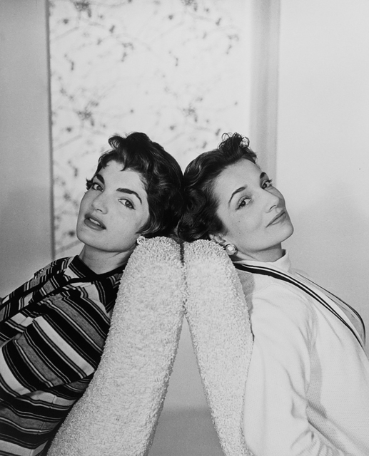 Horst P. Horst, ‘Jacqueline Bouvier and her sister Lee Radizwill, New York’, 1958, Staley-Wise Gallery