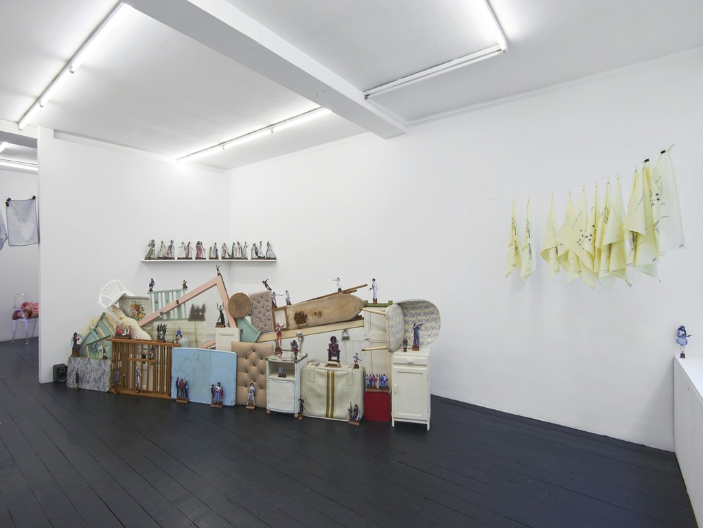 Installation view: Home Strike, 2018, l'étrangère Installation view: Home Strike, 2018, l'étrangère