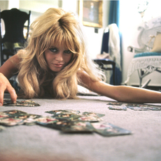 Douglas Kirkland
