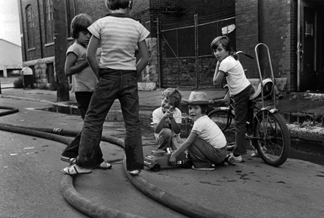 Réjean Meloche, ‘Enfants Pompiers’, ca. 1975, The Print Atelier
