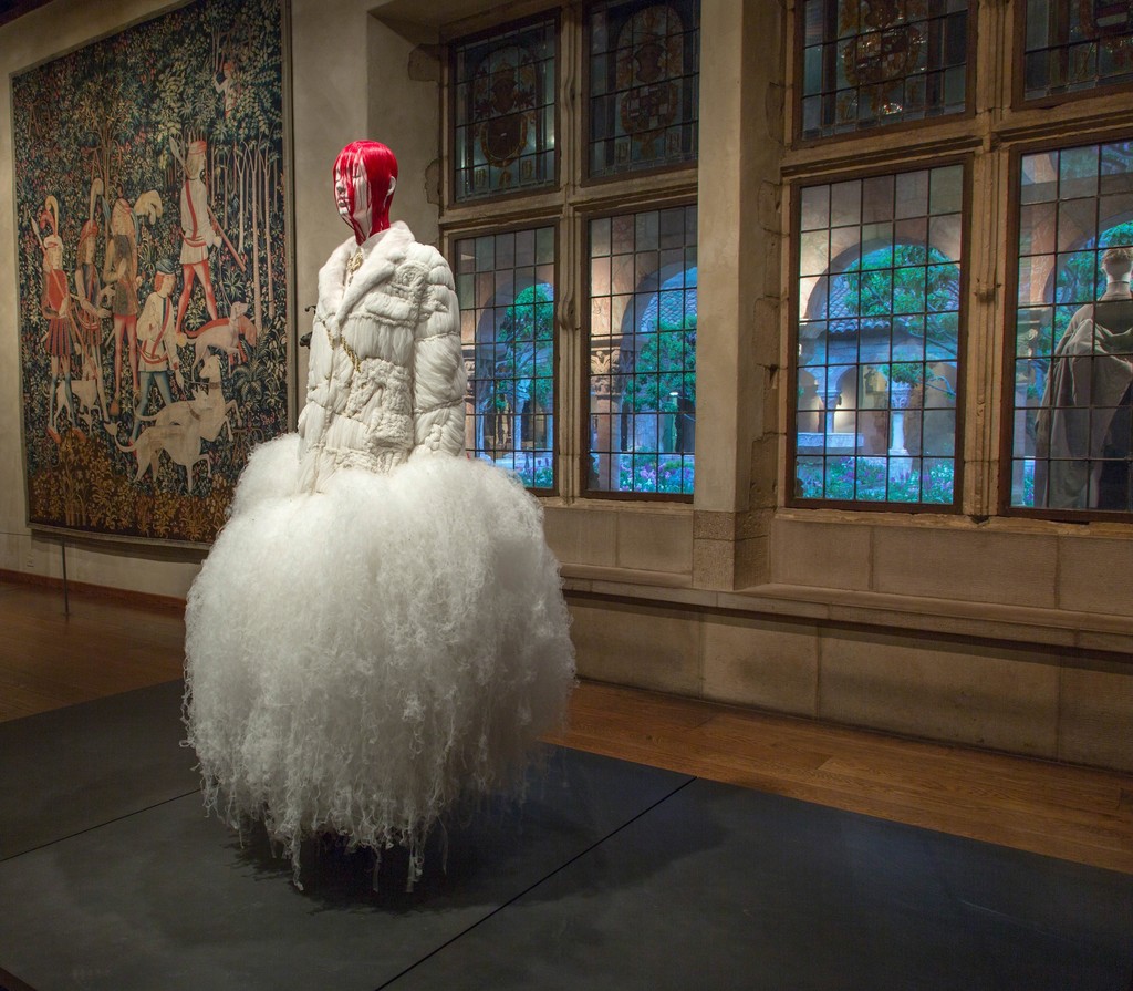 Gallery View, Unicorn Tapestries Gallery. Image: © The Metropolitan Museum of Art Gallery View, Unicorn Tapestries Gallery. Image: © The Metropolitan Museum of Art