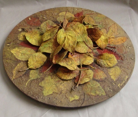 Rafael Muyor, ‘Autumn leaves’, 2018, Sculpture, Patinated and painted bronze, Galería Marita Segovia