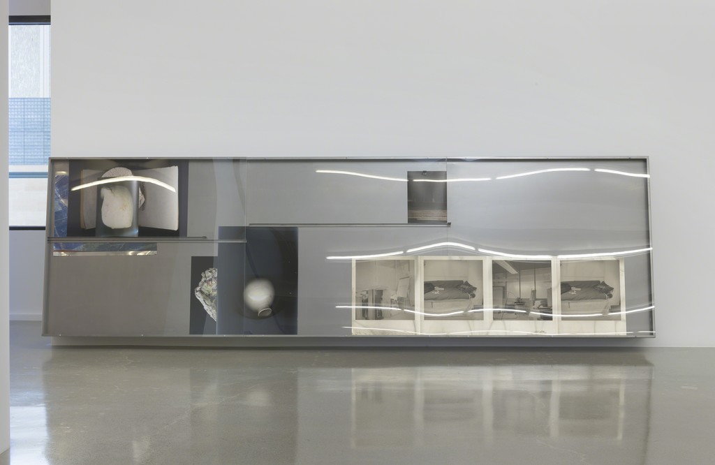 Installation view, Thea Djordjadze, if I were an early person, Sprüth Magers, Los
Angeles, April 9 - June 1, 2019. © The Djordjadze, Courtesy the artist and Sprüth Magers; Photo: Robert Wedemeyer Installation view, Thea Djordjadze, if I were an early person, Sprüth Magers, Los
Angeles, April 9 - June 1, 2019. © The Djordjadze, Courtesy the artist and Sprüth Magers; Photo: Robert Wedemeyer