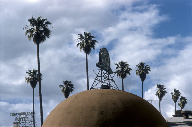 Elliott Erwitt, ‘Hollywood, CA, USA’, 1956, Edwynn Houk Gallery
