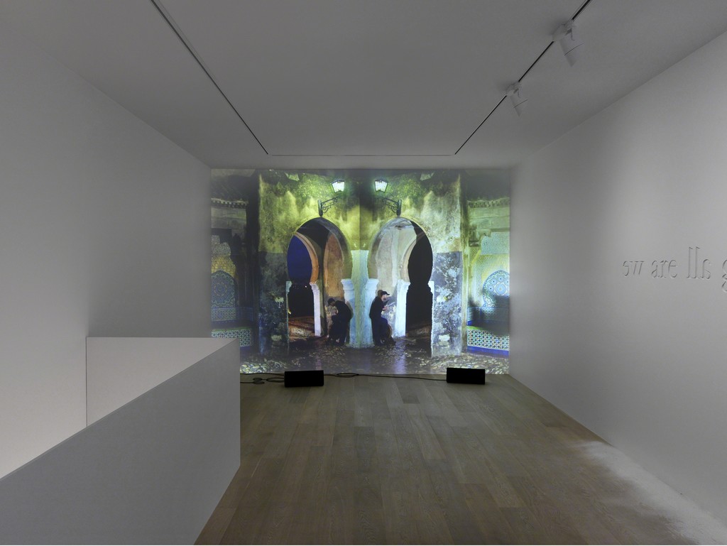 All artworks © Studio lost but found/Douglas Gordon/VG Bild-Kunst, Bonn, 2016. Courtesy Gagosian. Installation photography: Annik Wetter. All artworks © Studio lost but found/Douglas Gordon/VG Bild-Kunst, Bonn, 2016. Courtesy Gagosian. Installation photography: Annik Wetter.