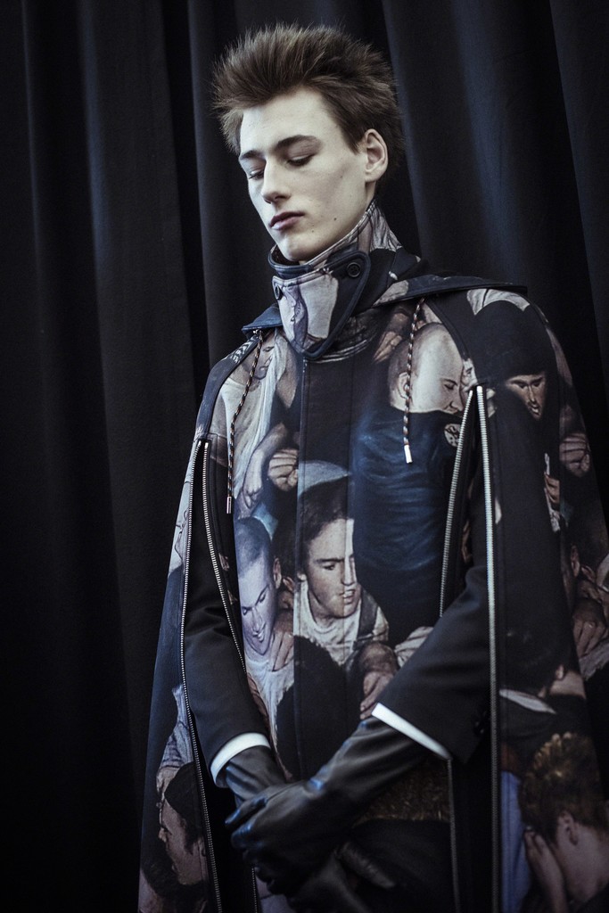 Dior Homme x Dan Witz Winter 2017/2018 Collection backstage. Dior Homme x Dan Witz Winter 2017/2018 Collection backstage.